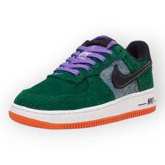 Nike Pre-School Air Force 1 Lv8 Sneakers - Gorge Green/Black/Psychic Purple - 3y New With Box Dz5289-300 Features: Streetwear Size: Unisex 3y Condition: New With Box Sporty Nike Air Force 1 Lace-up Shoes, Green Round Toe Skate Shoes For Sports, Sporty Green Lace-up Basketball Shoes, Green Lace-up Basketball Shoes, Nike Green Sporty Skate Shoes, Green Sneakers With Laces For Jogging, Green Nike Air Force 1 Low-top, Green Skate Shoes For Sports With Laces, Green High-top Running Shoes With Laces