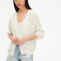 Nwt Ivory Gap Relaxed Button-Front Cardigan Sweater In Linen Blend. Really Lovely Drape. Gap Everyday Outerwear With Button Closure, Classic Everyday Outerwear By Gap, Classic Gap Outerwear For Everyday, Classic Everyday Gap Outerwear, Casual Cream Cardigan With Button Cuffs, Cream Cardigan With Buttons For Everyday, Everyday Cream Cardigan With Buttons, White V-neck Outerwear With Button Closure, White V-neck Everyday Cardigan