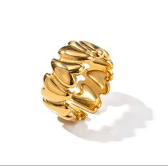 Tammy Ring – Valent Accessories Gold Details, Photo Jewelry, Gold Plating, Gold Ring, Gold Rings, Follow Me, 18k Gold, Jewelry Design, Silver Rings