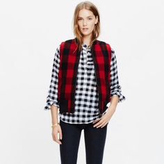 An Easy Zip-Front Vest In Bold Buffalo Check. With Its Bomber-Style Ribbed Trim, This Wool-Blend Piece Is The Style You’ll Want To Reach For At The First Sight Of Chill. Never Worn With Tags. Turtleneck Layering, Buffalo Plaid Vest, Check Vest, Crop Denim Vest, Vest Layering, Madewell Jacket, Faux Fur Vest Black, Vest Crop Top, Buffalo Check Plaid