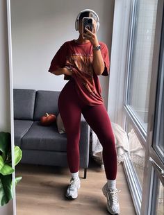 Simple Gym Outfits For Women, Summer Gym Outfit Women, Oversized Gym Outfits For Women, Gym Outfit Black Women, Gym Outfits Black Women, Gym Fits Aesthetic Women, Curvy Workout Outfit, Baddie Gym Outfit, Workout Outfits Women