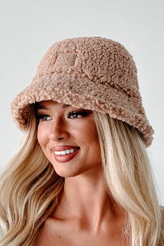 Doorbuster Ahead Of The Game C.C Adjustable Sherpa Bucket Hat (Camel) - NanaMacs Sherpa Bucket Hat, Style Bucket Hat, Camel Style, Cool Winter, Winter Fashion Outfits Casual, Flying Monkey Jeans, Beige Style, Winter Hats For Women, Juniors Jeans