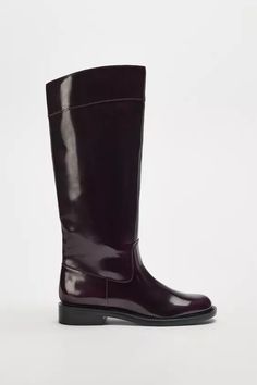 BOTA PLANA - Rojo Burdeos | ZARA Estados Unidos de América / United States Zara, United States, Boots