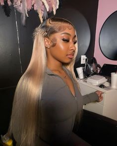 Highlight Water Wave Wig, Ash Blonde Lace Front Wigs, Ombre Ash Blonde, Lace Wigs Styles, Hair For Black Women, Lace Fronts, Blonde Lace Front Wigs