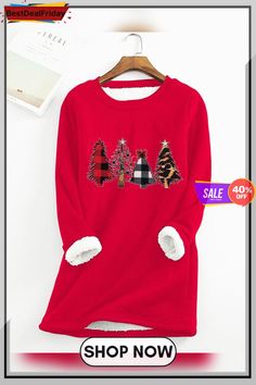 Christmas Tree Printed Sherpa Lined Fleece Pullover Sweatshirt Estilo Chic, Sweater Collection, Velvet Fashion, Womens Fleece, Tree Print, Sherpa Lined, Look Chic, Printed Sweatshirts, Fleece Fabric