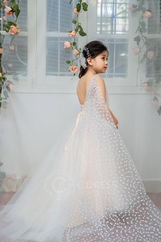 "Flower Girl Dress Wheit Heart Dots Fairy Wings Sweep Train, Princess Dress Tulle Girl Dress, White Heart Dots Dress, Flower Girl Dress With Train This dress is perfect for your little girl wear as Tea Party, pretend play to an important fancy even, birthday events, First Communion, dinner parties, bridesmaid dress, a loved one's wedding or or simply dress up to take great photos! Anything, as long as your little princess smiles brightly! Wish we could see that! ❤️A special dress is slanted shou Flower Girl Dresses With Train, Flower Girl Dress With Train, White Gown For Kids Girl, White Fairy Dress For Kids, Toddler Pageant Dresses White, Dress Fairy, Dress With Train, Dots Dress, Special Dress