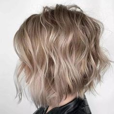 Assymetrical Bob, A Bob Haircut, Best Bob Haircuts, Stacked Bob, Bob Hairstyles For Thick, A Bob