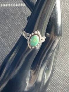 Gorgeous size 6 vintage southwest sterling silver women's ring with center green stone Turquoise Sterling Silver Jewelry With Center Stone, Fine Jewelry Green Open Ring, Nickel-free Sterling Silver Promise Ring, Adjustable Toe Ring Fine Jewelry, Adjustable Fine Jewelry Toe Ring, Dainty Toe Ring Jewelry For Anniversary, Fine Jewelry Nickel-free Ring, Nickel-free Ring For Anniversary, Nickel Free Ring For Anniversary