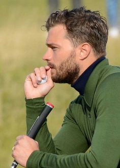 Jamie Dornan. Undercut Men, Men Haircut Curly Hair, Mens Hair Care, Corte De Cabelo Masculino, Undercut Hairstyles, Crew Cuts