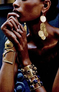 Style Africain, Afrikaanse Kunst, Estilo Hippie, African Jewelry, African Inspired, Ethnic Jewelry, Black Is Beautiful, Arm Candy