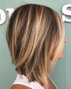 Haircuts For Thick Bushy Hair, Hair Highlights For Dark Hair 2023, Medium Hairstyle Women Square Face, Hairstyles For Fine Frizzy Hair, Fall 2023 Hair Trends For Fine Hair, Ways To Wear Medium Length Hair, Shaggy Long Bob For Fine Hair, Bob For Thick Hair Round Face, Medium Bob Hairstyles Shoulder Length