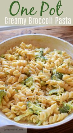 this creamy broccoli pasta is one pot and it's ready to be eaten