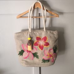 Very Pretty Tote Bag With Lots Of Space Inside. Perfect For Spring And Summer Months! Tropical Design. New And Never Used. Casual Pink Canvas Bag For Vacation, Pink Canvas Beach Bag For Spring, Pink Casual Canvas Bag For Beach, Pink Tote Canvas Bag For Vacation, Pink Canvas Tote Bag For Vacation, Spring Beach Pink Canvas Bag, Summer Floral Print Rectangular Beach Bag, Summer Tropical Tote Beach Bag, Tropical Beach Tote Shoulder Bag