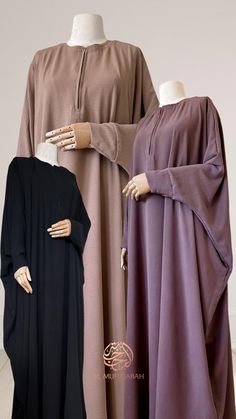 Abaya  145 cm width from sleeve to other sleeve 8 + 145 + 8. Width of abaya on bottom hem 120 cm.  Cuffs 8 cm long & 21 cm in diameter round  25 cm zip at front neck Fabric: jazz texture fabric  Very comfy soft fabric Bisht Abaya Women, Aesthetic Abaya Outfits, Aesthetic Abaya, Abaya Aesthetic, Abaya Outfit, Hijab Aesthetic, Texture Fabric, Modesty Fashion, Abaya Designs