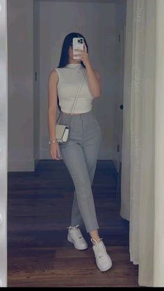 Semiformal Outfit Mujer, Outfit Formal Juvenil, Outfit Formal Mujer, Outfits Juvenil, Celebrity Casual Outfits, Stylish Work Attire, Business Casual Outfits For Work, Everyday Fashion Outfits, Casual Day Outfits