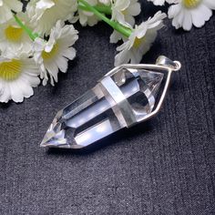 Name :12-6-24 sided Vogel Style quartz Natural Clear Quartz Crystal sterling silver pendant DT Wand POINT healing Material : natural clear quartz crystal Weight :20-25g approx Size :46-53mm *17-23mm*13-16mm approx  attention      All of our crystals & stones are natural and have formed over millions of years. They are not reconstituted nor lab-grown.Because they are natural, each piece may have inclusions, natural lines or indentations.This is normal and part of the natural material.      These Silver Faceted Crystal Necklaces For Healing, Silver Faceted Crystal Necklace For Healing, Faceted Silver Crystal Necklace For Spiritual Use, Spiritual Silver Quartz Crystals, Silver Faceted Pendant Crystal Necklace, Silver Faceted Pendant Crystal Necklaces, Silver Faceted Crystal Pendant Necklace, Spiritual Silver Quartz Crystal Necklaces, Spiritual Silver Quartz Crystal Necklace