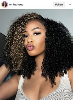 Weaving Styles, Highlights Curly Hair, Hairdos For Curly Hair, Natural Hair Styles Easy, Coily Hair, Hair Laid, Hair Crush, Front Lace Wigs Human Hair