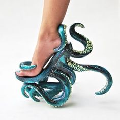 Octopus Shoes, Hak Tinggi, Funny Shoes, Ugly Shoes, Funky Shoes, Unique Shoes, Shoe Art, Lady Gaga