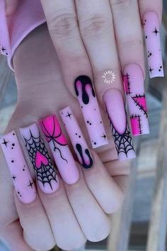 Ongles Goth, Horror Nails, Holloween Nails, Halloween Acrylic Nails, Punk Nails, Dope Nail Designs, Nails 2023, Acrylic Nails Coffin Short