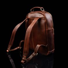 Italian Full Grain Leather Backpack for Men - Von Baer Classic Backpack With Leather Lining For Business Trips, Classic Business Backpack With Leather Lining, Luxury Classic Leather Backpack For Men, Classic Backpack For Business Trips With Leather Lining, Classic Business Backpack In Soft Leather, Classic Soft Leather Backpack For Business, Leather Backpack For Business Trips, Classic Business Backpack With Luggage Sleeve, Soft Leather Backpack For Business