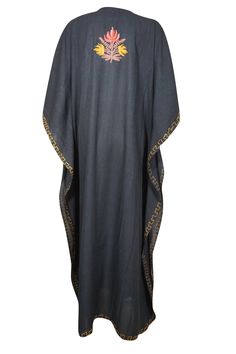 Spring Bohemian Maxi Abaya, Floor-length Abaya For Beach In Spring, Bohemian Flowy Maxi-length Abaya, Spring Beach Floor-length Abaya, Black Cotton Bohemian Kaftan, Black Bohemian Cotton Kaftan, Traditional Long Thobe For Vacation, Bohemian Floor-length Abaya For Vacation, Black Bohemian Style Thobe