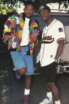 Hip Hop Mode, 90s Fashion Outfits Hip Hop, Look 80s, Fashion Guys, Looks Hip Hop, Outfit Essentials, 90s Fashion Men, 90s Men, 90s Hip Hop Fashion