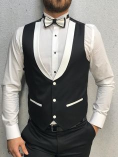 Lazio Slim Fit Brilliant White Tuxedo-baagr.myshopify.com-1-BOJONI Wedding Budgeting, Wedding Suits Men Black, Tie Chain, Chain Brooch, King Tattoos, Classic Tuxedo, White Tuxedo, White Suit, Shirt Tie