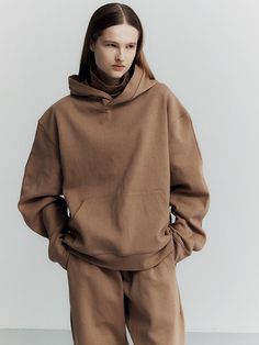 Editor's NotesLAGRANGE's oversized hoodie with a minimal yet trendy mood.- Pullover closure- Kangaroo pocket- Over-fit silhouette- Slightly cropped length- Versatile itemMeasurements(in.)S/M/L- Shoulder: 22.44 / 23.03 / 23.62 in.- Bust: 24.01 / 24.80 / 25.59 in.- Sleeve: 25.74 / 26.25 / 26.77 in.- Length: 25.39 / 25.98 / 26.37 in.Model infoMan - 6'16 Fitting size LComposition & Care- 70% Cotton, 30% Polyester- Please check the care labelDesigner- by LAGRANGE Relaxed Fit Hoodie With Side Pockets For Fall, Brown Sweatshirt With Ribbed Cuffs For Loungewear, Funnel Neck Sweatshirt With Pockets For Loungewear, Fall Sweatshirt With Pockets And Drop Shoulder, Fall Drop Shoulder Sweatshirt With Pockets, Brown Cotton Hoodie For Loungewear, Brown Relaxed Fit Sweatshirt For Athleisure, Sporty Brown Hoodie With Relaxed Fit, Brown Sporty Hoodie Relaxed Fit