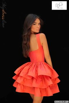 Looking for a stunning prom dress for spring 2022? Look no further than Tarik Ediz 51124! This gorgeous taffeta dress is perfect for any formal occasion. With a fitted bodice and flowing skirt, it's sure to make you feel like a princess on your big night. Trust us, Tarik Ediz knows how to make a show-stopping dress! Tafetta Dress, Three Tiered Skirt, Figure Flattering Dresses, Plastic Dress, Tarik Ediz, Stunning Prom Dresses, Bodice Dress, Corset Bodice, Taffeta Dress