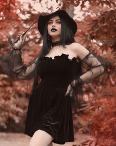 Witchy Hat, Bubble Goth, Hoodie Weather, Witch Photos, Witches Hat, Wicca Witchcraft, Angel Dress, The Good Witch, Timeless Classic Style