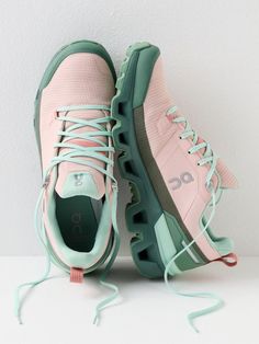 Cute Waterproof Shoes, Fashion Sneakers Women's, Waterproof Sneakers, Hiking Sneakers, Shoes Design, Low Boots, Looks Style, Sneaker Shopping, Shoe Game