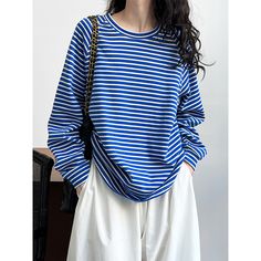 Elevate your style with our minimalist design, loose retro raglan sleeve top. This lazy pullover stripe sweater is a perfect blend of comfort and chic. Embrace effortless retro elegance! Raglan Sleeve Top, Plain Sweatshirt, Retro Stripes, Round Neck Sweatshirts, Fashion Seasons, Sweater Women, Color Stripes, Casual Fits, Striped Long Sleeve