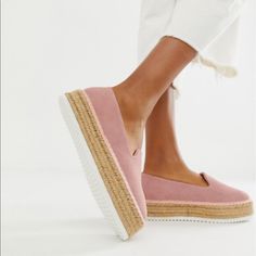 Us Size 8, Uk Size 6 - Wide Fit Brand New Never Worn Pink Suede Espadrilles Super Cute Boho Style Summer Suede Slip-on Espadrilles, Spring Platform Espadrilles With Flat Heel, Spring Beach Suede Espadrilles, Chic Summer Espadrilles With Contrast Sole, Spring Suede Espadrilles For The Beach, Summer Low-top Espadrilles With Contrast Sole, Casual Spring Platform Espadrilles, Chic Espadrilles With Contrast Sole For Summer, Suede Espadrilles For Beach In Spring