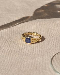 18k gold band ring with sapphire Gold Sapphire Ring The Natural Sapphire Company, Luxury Timeless Yellow Gold Sapphire Ring, Gold Band Engagement Rings, Vintage Engagement Rings Sapphire, Sapphire Wedding Rings, Gold Sapphire Ring, Cute Engagement Rings, Sapphire Wedding Band, Pamela Love