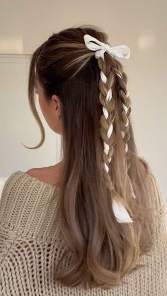 Girly Tips, Κούρεμα Bob, Hairstyle Examples, Year Goals, School Hair, Bow Hairstyle, Fishtail Braid, Ribbon Hairstyle, Hair Stylies