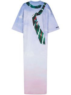 multicolour cotton gradient effect round neck logo print to the front logo print at the sleeve drop shoulder three-quarter length sleeves straight hem Moschino Dress, Moschino Logo, Cotton Maxi Dress, City Dress, Cotton Maxi, Maxi Dress Cotton, Summer Beach Wear, Maxi Dress Blue, Dress Blue