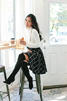 Classy Skirt Outfits, Extra Petite, Rock Outfit, Dressing Style, Street Look, Work Outfits Women