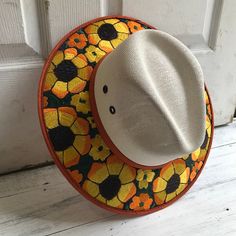 This beautiful Mexican Sombrero has would be perfect to add that special touch to any outfit. MADE IN MEXICO By: Mexican Artisans For: Women Size: Large ( 23.5") Color: off-white | multi Details: Material: palm straw Embroidered design Bottom orange suede Inner elastic band Contact us for more details PLEASE READ BEFORE PURCHASE: The picture is an ACCURATE REPRESENTATION.Colors in the pictures may vary a little by effects of light. Each product is handmade from Mexico causing differentiation and Wide Brim Straw Hat For Cinco De Mayo Festival, White Retro Sun Hat With Curved Brim, Retro White Sun Hat With Curved Brim, White Flat Brim Straw Hat For Festivals, Adjustable Hats For Cinco De Mayo Vacation, Adjustable Flat Brim Hat For Cinco De Mayo, Adjustable White Panama Hat For Festivals, Adjustable White Panama Hat For Festival, Retro White Wide Brim Sun Hat