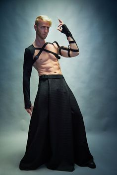 Black Men's Maxi Skirt With Hidden Pocket, Adjustable Waistband, Cyberpunk Fashion SK-C Skirt for Men - Etsy Men In Skirts Fashion, Black Outfits Men, Gay Prom, Men In Skirts, Nonbinary Fashion, Shapeless Dress, Cyberpunk Clothing, Black Outfit Men, Lounge Outfits