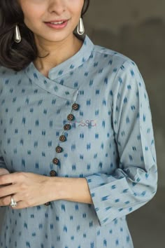 Kurti Sleeves Design, Different Necklines, Types Of, New Kurti Designs, Outfit Essentials, Kurta Patterns