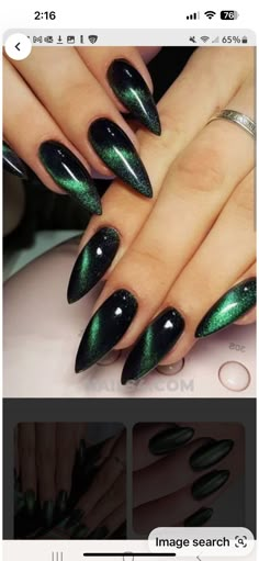 Dark Green Ombre Acrylic Nails, Black Nails With Green Chrome, Black Green Halloween Nails, Nail Ideas Green And Black, Black And Green Aura Nails, Wicked Witch Nails, Black Green Ombre Nails, Green And Black Ombre Nails