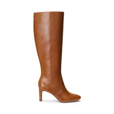 Designed with a leg-lengthening heeled silhouette the Caelynn II boot is crafted with supple burnished leather. A must-have style for the season it’s finished with Lauren’s signature metal logo for an iconic look. Brown Heel Boots, Ralph Lauren Boots, Brown Heeled Boots, Women Ralph Lauren, Tall Leather Boots, Tall Boot, Metal Logo, Heel Boots, Metallic Logo