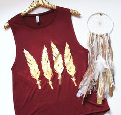 Feather Muscle Tank - Maroon - RWL - Ruffles with Love - Womens Fashio Fsu Gameday, Cheap Boutique Clothing, Interesting Outfits, Graphic Tee Style, Boutique Ideas, Amazing Clothes, Metal Fashion, Christmas 2017, Gameday Outfit