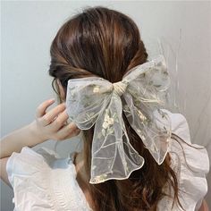 Amazon.com: Hair Clip Hairstyles - SWEETV: Beauty & Personal Care Gaun Koktail, Birthday Banquet, Hair Ribbon, Girly Accessories, Lace Hair, Original Jewelry, Diy Hair Accessories, White Bow, Pearl Hair