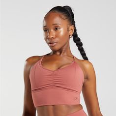 Only Worn Once. A Little Too Small. Color Is Sold Out Online. Elevate Longline Sports Bra Elevate Is About Seizing The Sunday In Every Day, Whether That's Getting Your Morning Cottee Or Hitting Your Hot Yoga Class. Our Brand New Rlsetm Tabric Is Made From Recycled Nylon To Balance Support And Stretch So You Can Move Freely. This Collection Is Also Made To Handle High Sweat So You Can Move With Confidence. Now Go Ahead And Elevate Your Everyday. - New Supportive Yet Stretchy Rlse Tm Fabric Made F Cute Sports Bras, Cute Sports Bra, Yoga Kurse, Flare Yoga Pants, Rosé Brown, Hot Yoga, Support Bras, Sport Bra, Sports Bra Sizing