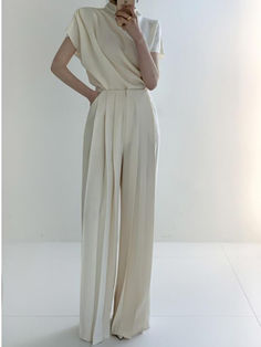 ⚡Buy 2024 Pleated High Waist Wide Leg Pants Beige S under $47.00 in Pants at AnotherChill.com Online. Composition: 95% Polyester, 5% Elastane. Design: Plain, Pleated. Style: Elegant. Thickness: Regular. Sheer: No. Material: Woven Fabric. Occasion: Leisure, Wedding, Vacation, Party, Work. ✓2024 S/S OUTFITS. Check reviews and buy Pleated High Waist Wide Leg Pants today. Pleated Fabric Outfits, Wide Leg Pants Beige, Satin Pants Outfit, Bridal Pants, Wedding Pants, Baggy Dresses, Oversized Sweater Cardigan, 2000s Outfits, High Waist Wide Leg Pants