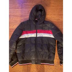 Brand: Tommy Hilfiger Color: Black Size: Men’s Large Condition: Gently Used - Good Please Note: Color May Vary Slightly Due To Screen And Lighting. All Items, Unless Marked Nwt, Are Gently Used And May Have Signs Of Wear. Vintage Items Are 20-40 Years Old!!! We Try To Call Out Any Flaws/Imperfections In The Description. Please View All Photos For Condition And Feel Free To Message Me For More Pictures Or Measurements. Please Wash All Items Prior To Wear. Want This Piece For A Lower Price? Then, Quilted Puffer Jacket, Mens Jackets, Puffer, Tommy Hilfiger, Shop My, Vintage Items, Im Not Perfect, Man Shop, How To Wear