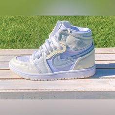 Nike Women’s Air Jordan 1 Mm High White Pure Platinum Sail Size 6.5 Fb9891-100 Women’s Us Size 6.5 Refurbished - Slightly Imperfect (See Pictures!) Never Worn No Rips Or Tears Comes With Half Nike Box (Pictured) Ships Out Same Business Day If Ordered Before 4 Pm Est - This Does Not Include Weekends. Feel Free To Ask Any Questions Or Make An Offer! Nike Custom High-top Sneakers For Light Sports, Cream High-top Sneakers For Light Sports, Custom Cream Sneakers For Sports, High-top Sports Sneakers With White Laces, Cream Sneakers With White Laces For Sports, Nike Jordan Shoes White With Laces, Nike Jordan White Shoes For Light Sports, Nike Jordan Shoes For Light Sports In White, Nike White High-top Sneakers With Air Max Cushioning