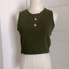 Zara Sleeveless Cropped Tank Top. Army/ Olive Green. Trendy Sleeveless Crop Top For Layering, Chic Green Tank Vest, Trendy Green Tank Top For Layering, Chic Green Tank Top For Layering, Chic Green Sleeveless Tank Top, Green Sleeveless Crop Top For Day Out, Green Sleeveless Vest For Layering, Green Tank Top For Spring Layering, Chic Cropped Tank Top