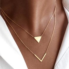 Anthropologie Elegant Triangle Pendant Necklace Brand New Gold Plated Triangle V Pendant Fast Shipping Thanksgiving Jewelry, Trendy Chokers, Geometric Pendant Necklace, Double Necklace, Casual Necklaces, Style Français, Versatile Jewelry, Triangle Pendant, Anthropologie Jewelry